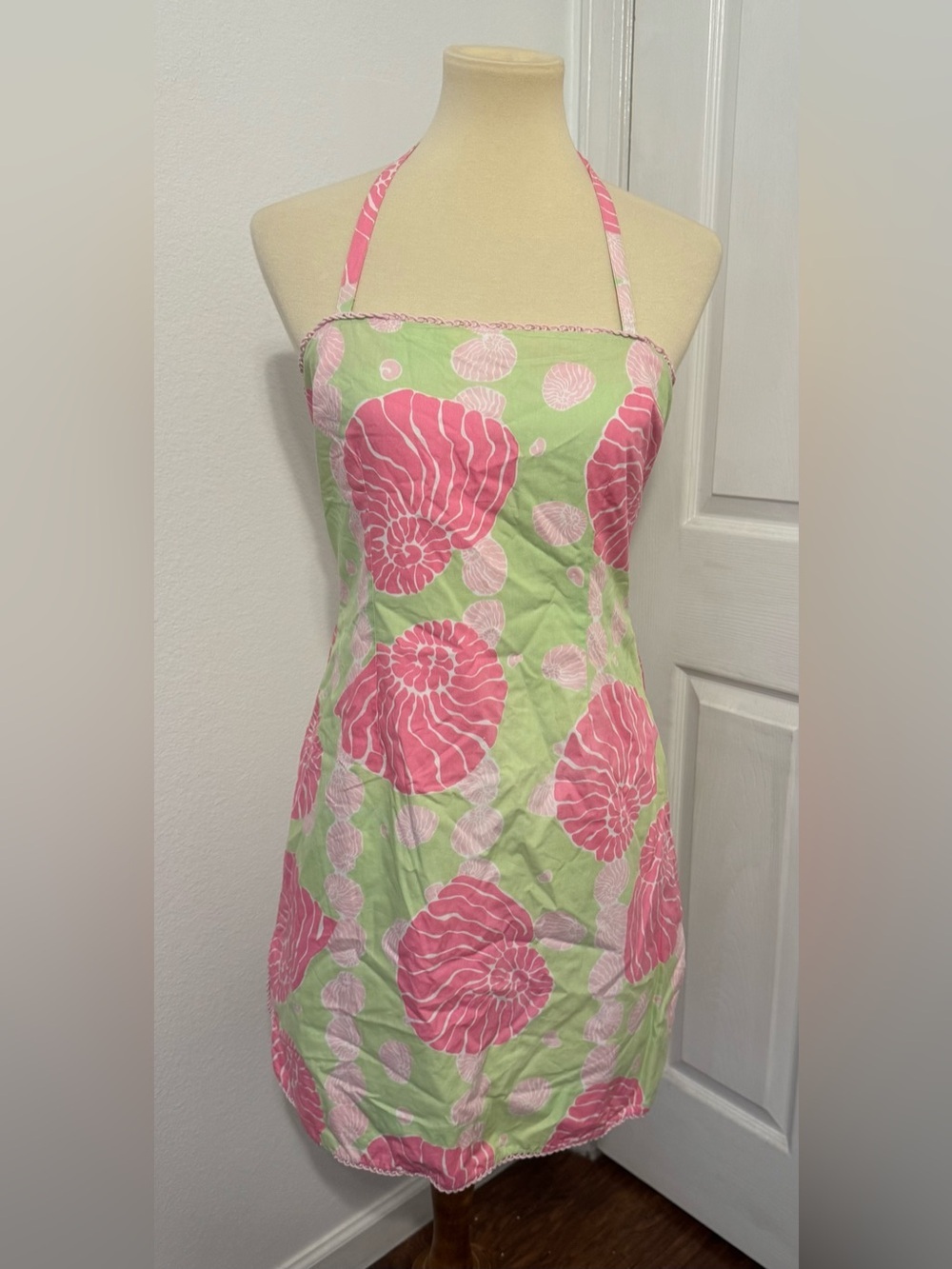 Vintage Lilly Pulitzer Shell Print Halter Mini Dress Cotton y2k Resort Sz 8